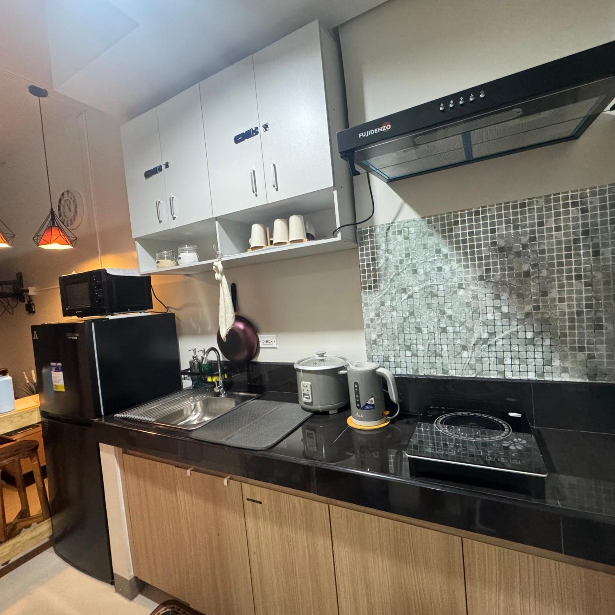 The J-Ma Ultiescape Charm Residences Condo Cainta Zewnętrze zdjęcie